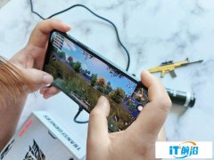 還在為你的iPhone玩游戲時發熱煩惱嗎